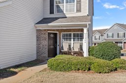 11906 Stratfield Place Circle