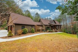 6257 Willowbottom Road