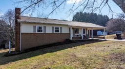 2501 Raintree Street