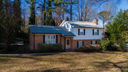 2133 Wentworth Drive