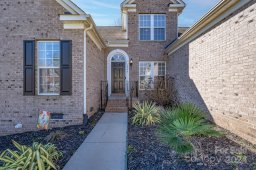 1046 Pepperwood Place