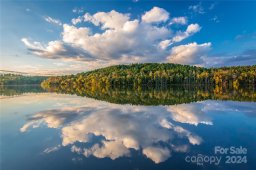 560 Settings Boulevard