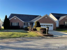 833 Hidden Creek Circle