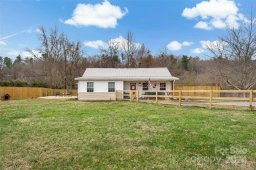 2123 Arlington Place