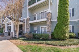 200 Vista Lake Drive