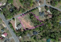 100 Williamsburg Lane