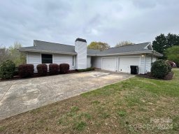 200 King George Lane