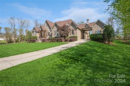 736 Cooks Cove Ridge