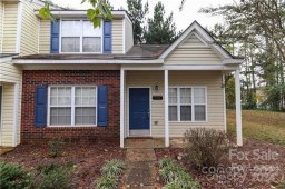 5151 Ficus Tree Lane