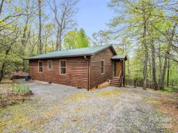 160 S Tranquility Trail