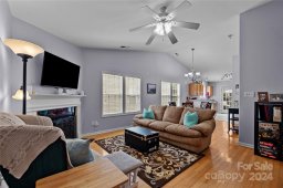 1002 Kansas City Drive