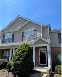 3017 Golden Dale Lane