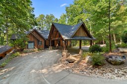 1610 Lillians Point Court