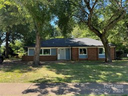 7510 Riding Trail Road