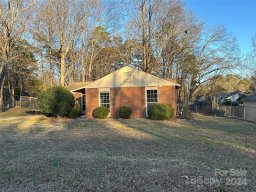 6406 Farmstead Drive