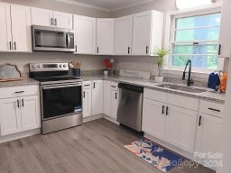 2033 Franklin Street