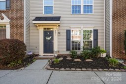 9941 Kings Parade Boulevard