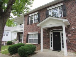 19936 Weeping Water Run