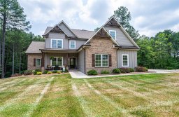 4975 Harbor View Drive