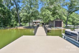 1186 Riverwood Drive