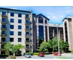 211 Heritage Boulevard