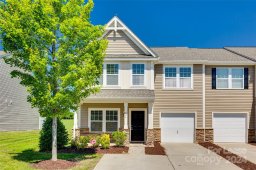 826 Summerlake Drive