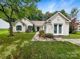 9828 Northwoods Forest Drive