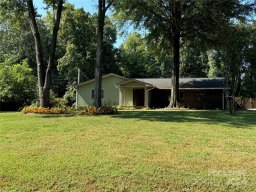 1174 Robinhood Circle