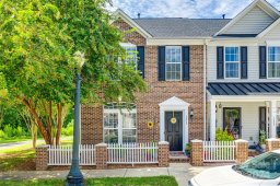 1623 Chamberside Drive