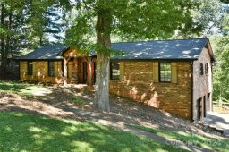 6984 Bridgewood Road