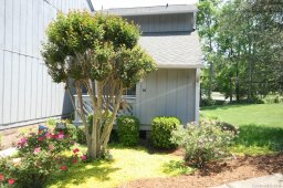 100 Willow Run Drive