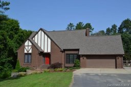 1705 Wedgefield Drive