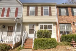 8240 Circle Tree Lane