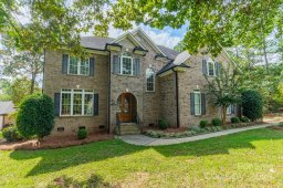 7954 Bay Pointe Drive