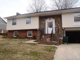 1314 Poplar Circle