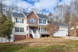 115 Clearwater Drive