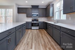 2204 Noble Townes Way