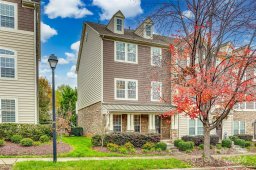 19019 Chandlers Landing Drive