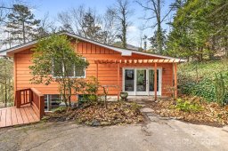 6 Constitution Court