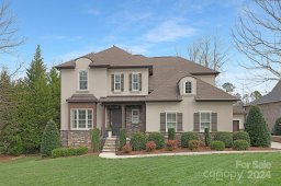 7207 Yellowhorn Trail