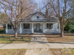 506 S Chester Street