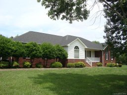 607 Sandycrest Drive