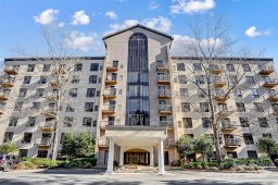 211 Heritage Boulevard