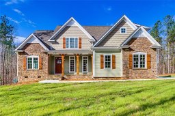 1207 Misty Creek Drive