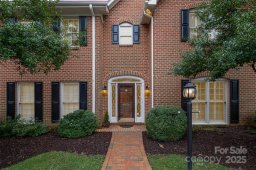 4605 Curraghmore Road