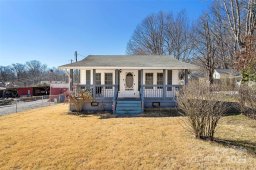 405 Hiawassee Avenue