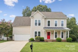 2010 Hollyhedge Lane