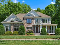 1708 Meadow Crest Court