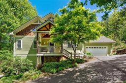 27 Hunting Lodge Drive