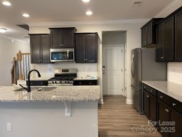 5044 Harris Woods Boulevard